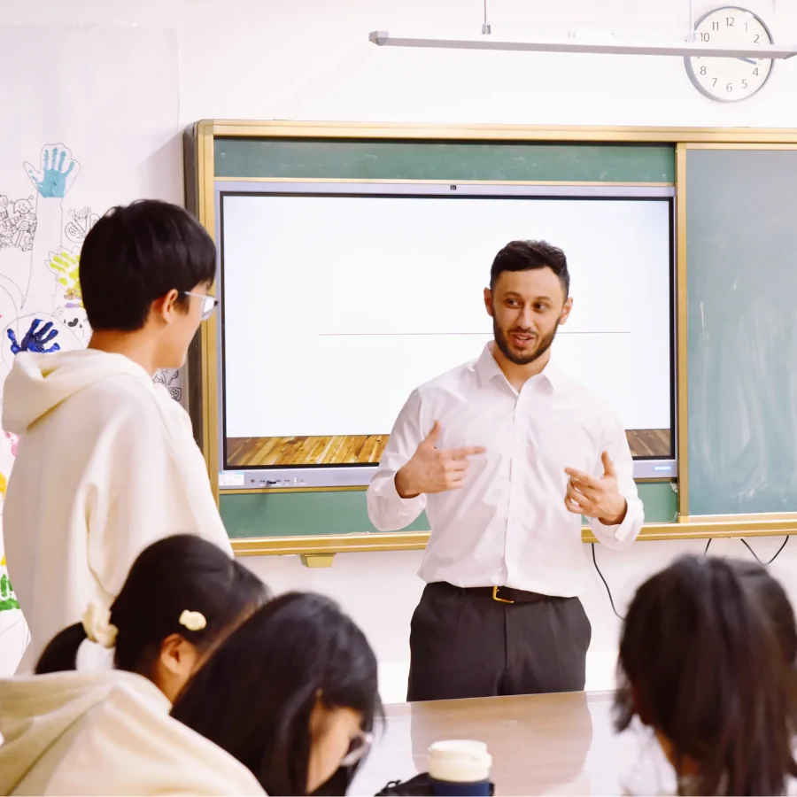 Молодежная академия IVY